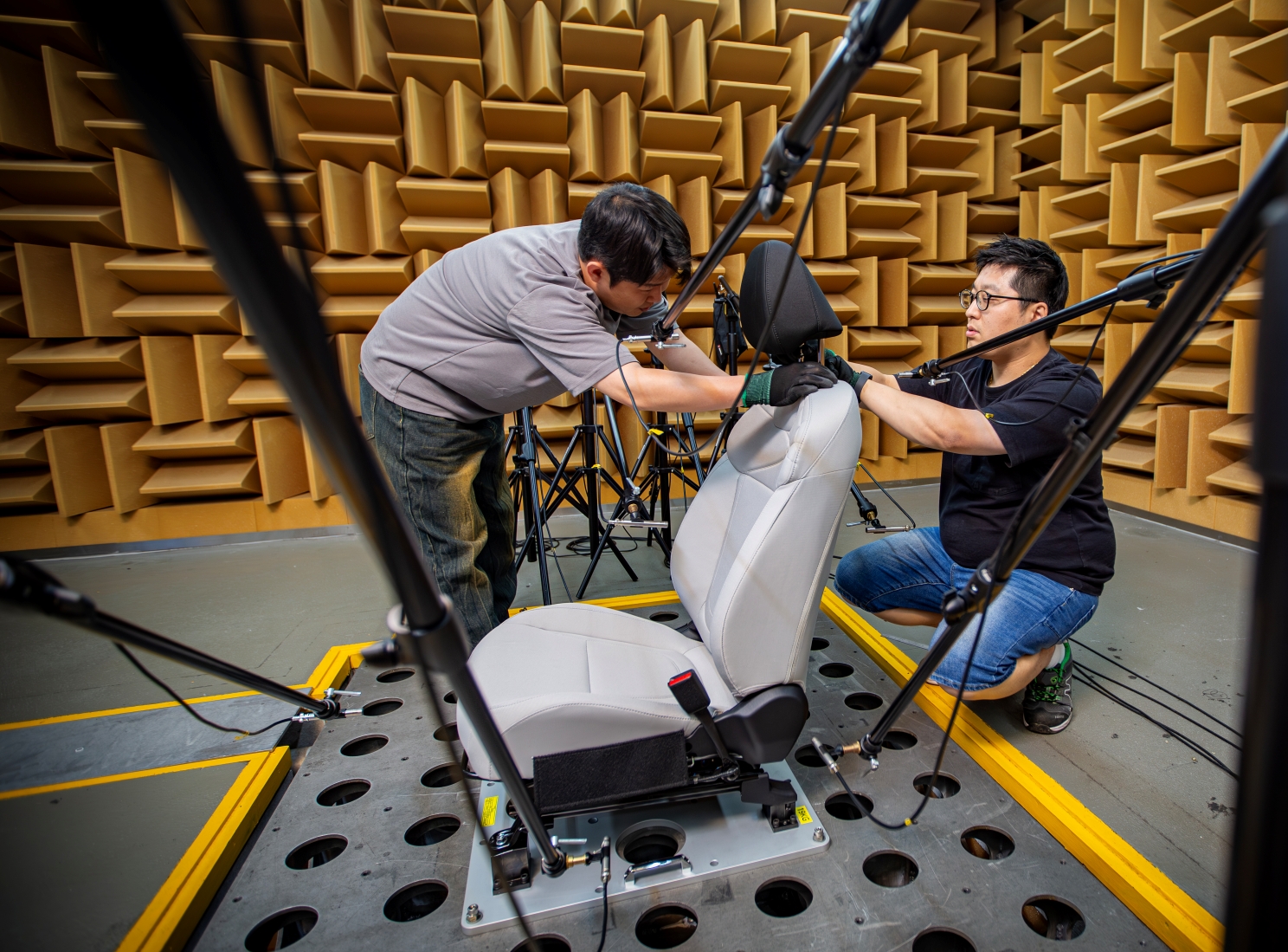 HYUNDAI TRANSYS Tops J.D. Power U.S. Seat Quality  and Satisfaction Study